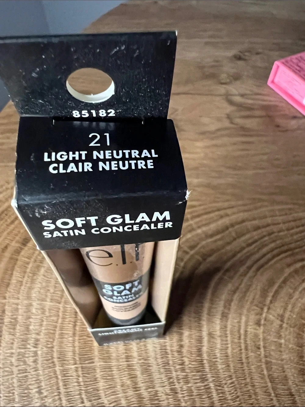e.l.f. Soft Glam Satin Concealer - Medium Beige